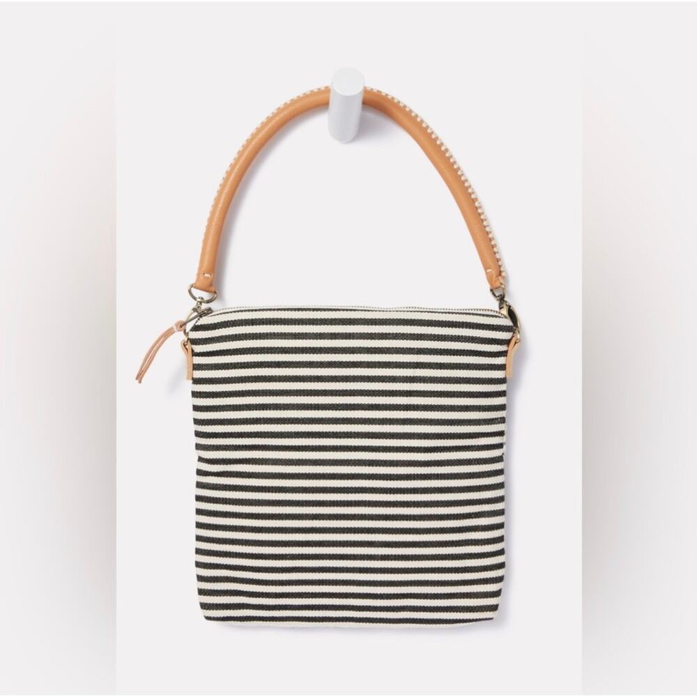 Mercado Global Convertible Florentina Clutch Black Sand